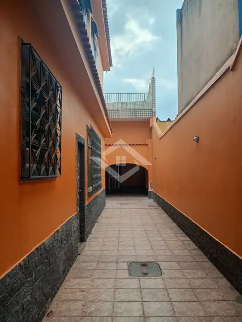 Foto 6 de Casa com 4 quartos à venda, 250m2 em Vila Kosmos, Rio De Janeiro - RJ