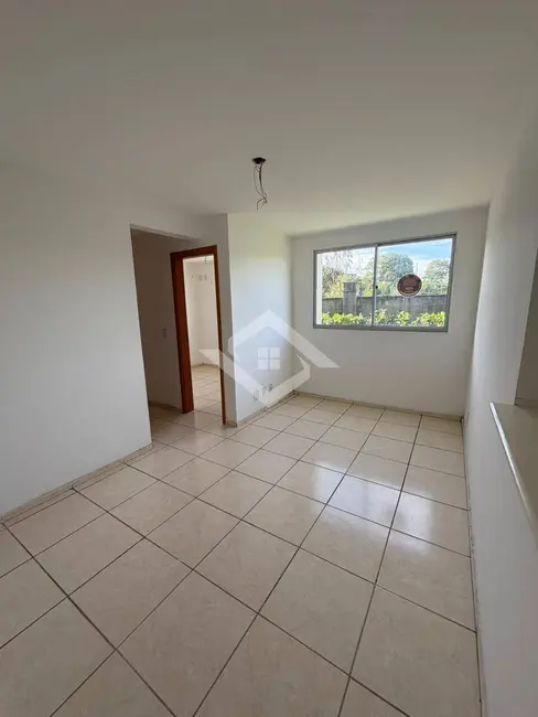 Foto 3 de Apartamento com 2 quartos à venda, 46m2 em Santa Cruz, Rio De Janeiro - RJ