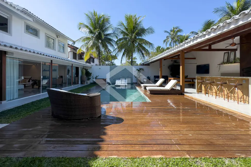 Foto 1 de Casa com 6 quartos à venda, 430m2 em Barra da Tijuca, Rio De Janeiro - RJ