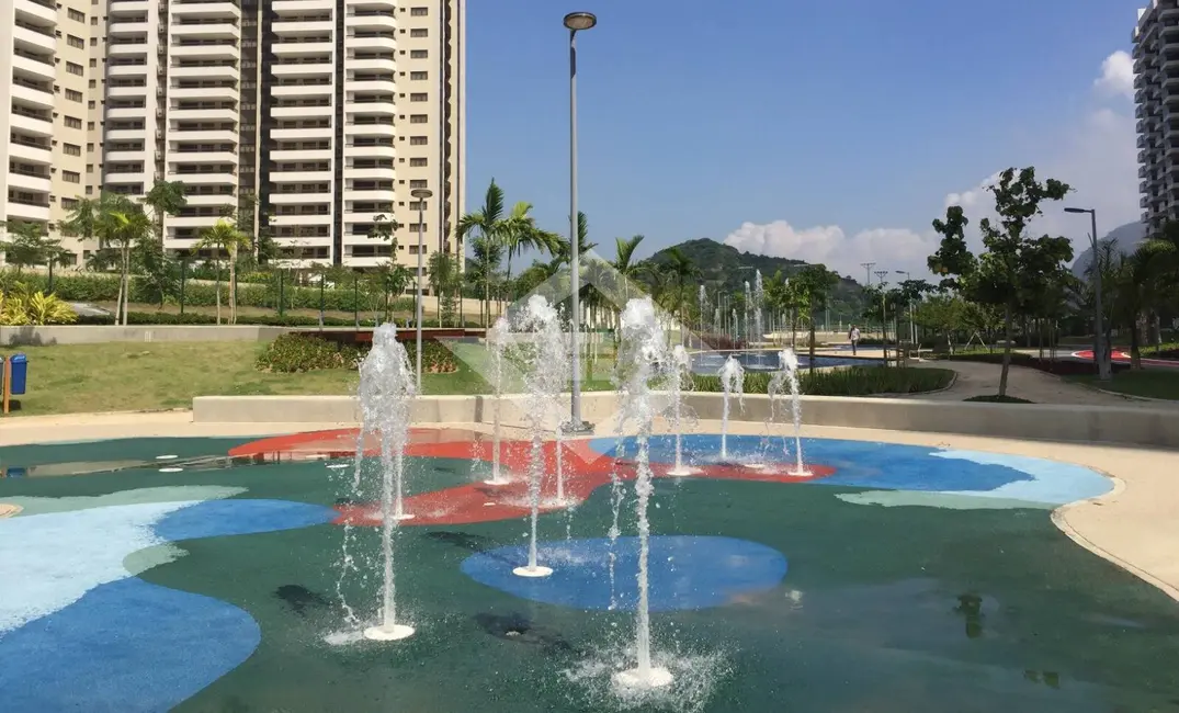 Apartamento com 3 quartos à venda, 17m2 em Rio De Janeiro - RJ - imagem 9 Foto 9 de Apartamento com 3 quartos à venda, 17m2 em Rio De Janeiro - RJ