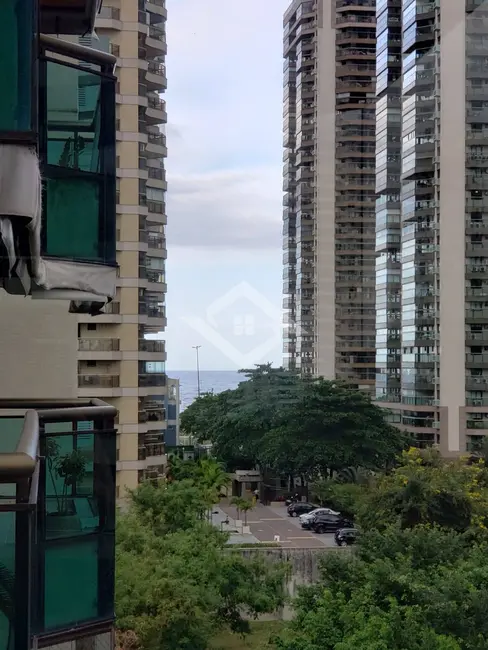 Foto 2 de Apartamento com 3 quartos à venda, 130m2 em Barra da Tijuca, Rio De Janeiro - RJ