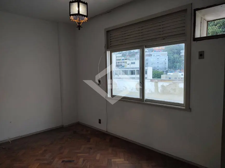 Foto 6 de Apartamento com 3 quartos à venda, 200m2 em Copacabana, Rio De Janeiro - RJ