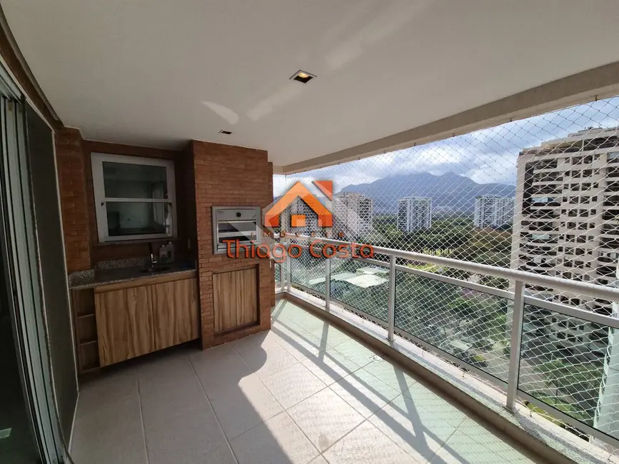 Foto 1 de Apartamento com 2 quartos para alugar, 99m2 em Barra da Tijuca, Rio De Janeiro - RJ