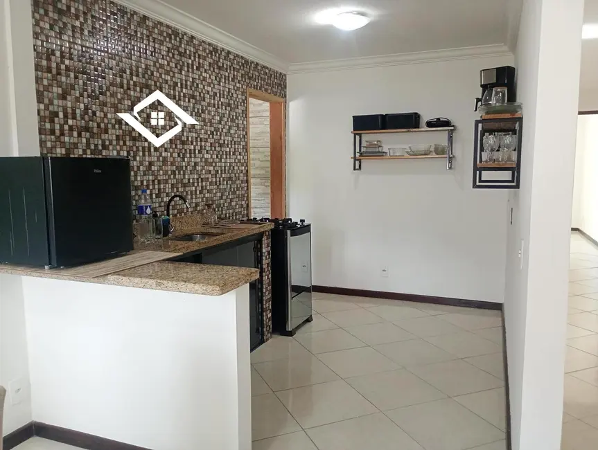 Casa com 3 quartos à venda, 250m2 em Cotia, Guapimirim - RJ - imagem 9 Foto 9 de Casa com 3 quartos à venda, 250m2 em Cotia, Guapimirim - RJ