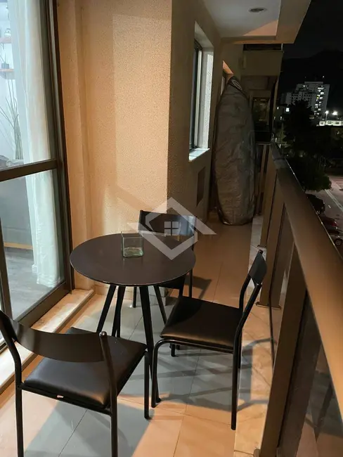 Foto 1 de Apartamento com 1 quarto à venda, 64m2 em Rio De Janeiro - RJ