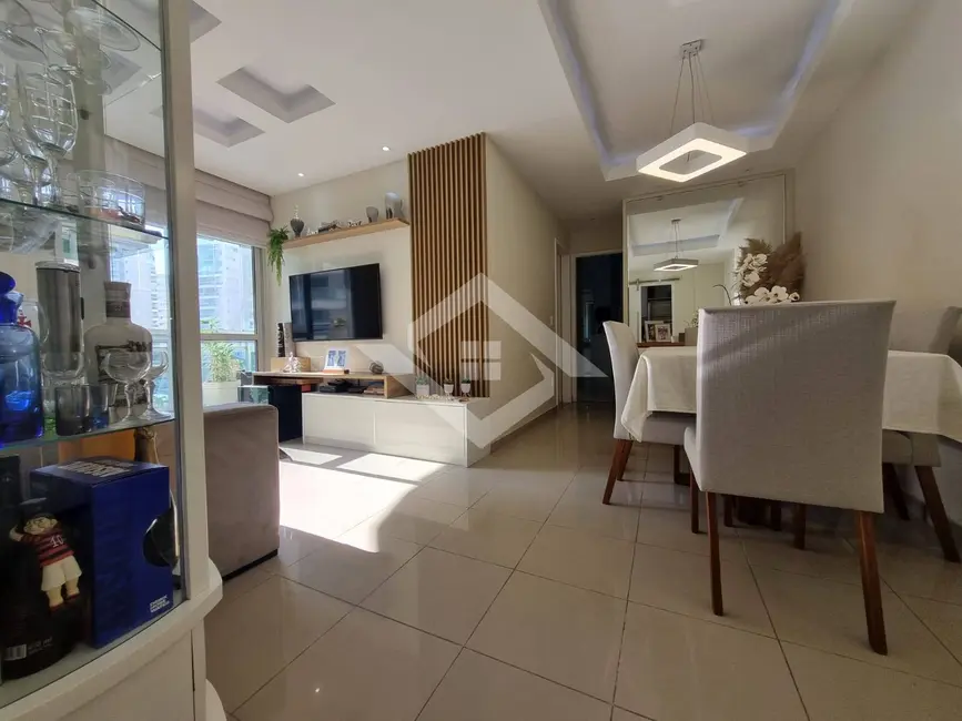 Foto 2 de Apartamento com 2 quartos à venda, 68m2 em Rio De Janeiro - RJ