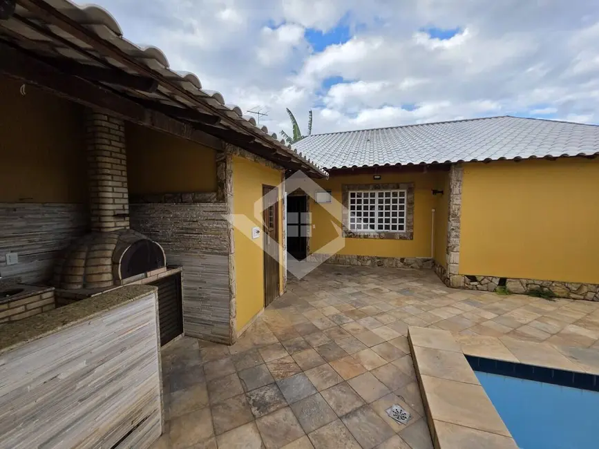 Foto 1 de Casa com 3 quartos para alugar, 280m2 em Taquara, Rio De Janeiro - RJ
