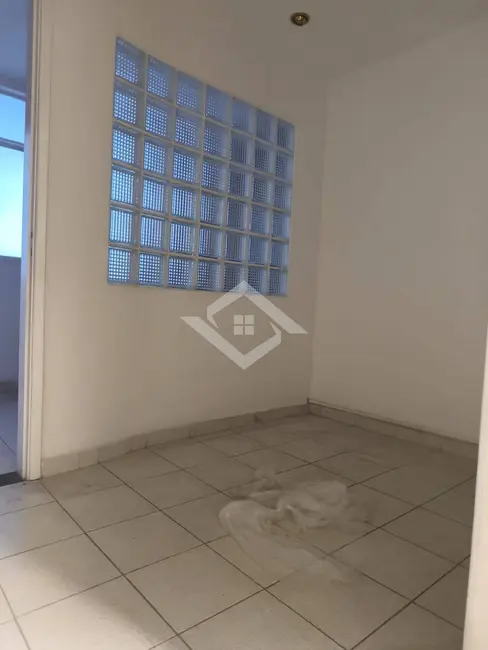 Sala Comercial à venda e para alugar, 30m2 em Centro, Niteroi - RJ - imagem 8 Foto 8 de Sala Comercial à venda e para alugar, 30m2 em Centro, Niteroi - RJ