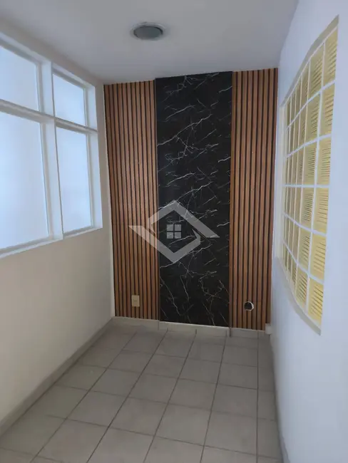 Sala Comercial à venda e para alugar, 30m2 em Centro, Niteroi - RJ - imagem 6 Foto 6 de Sala Comercial à venda e para alugar, 30m2 em Centro, Niteroi - RJ
