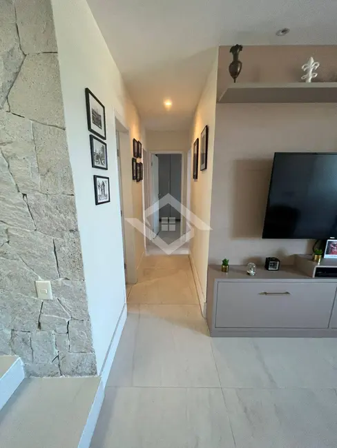 Apartamento com 4 quartos à venda, 228m2 em Barra da Tijuca, Rio De Janeiro - RJ - imagem 5 Foto 5 de Apartamento com 4 quartos à venda, 228m2 em Barra da Tijuca, Rio De Janeiro - RJ