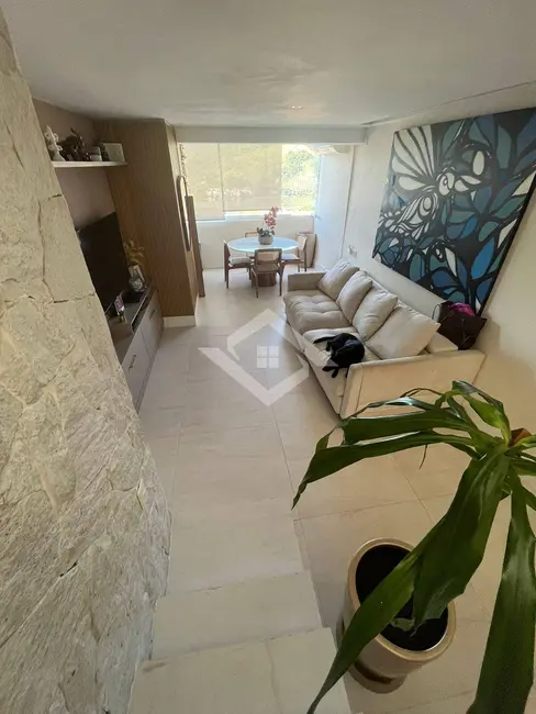 Apartamento com 4 quartos à venda, 228m2 em Barra da Tijuca, Rio De Janeiro - RJ - imagem 3 Foto 3 de Apartamento com 4 quartos à venda, 228m2 em Barra da Tijuca, Rio De Janeiro - RJ