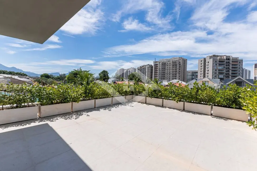 Casa com 4 quartos à venda, 280m2 em Barra da Tijuca, Rio De Janeiro - RJ - imagem 9 Foto 9 de Casa com 4 quartos à venda, 280m2 em Barra da Tijuca, Rio De Janeiro - RJ
