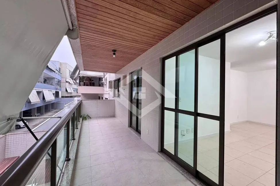 Foto 2 de Apartamento com 3 quartos à venda, 87m2 em Recreio dos Bandeirantes, Rio De Janeiro - RJ