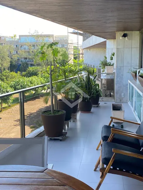 Foto 2 de Apartamento com 4 quartos à venda, 267m2 em Barra da Tijuca, Rio De Janeiro - RJ