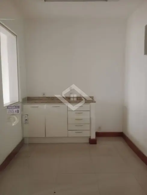 Foto 1 de Loja para alugar, 100m2 em Icaraí, Niteroi - RJ