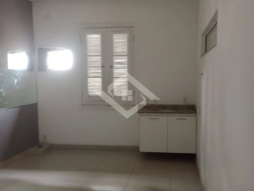 Loja para alugar, 100m2 em Centro, Niteroi - RJ - imagem 8 Foto 8 de Loja para alugar, 100m2 em Centro, Niteroi - RJ