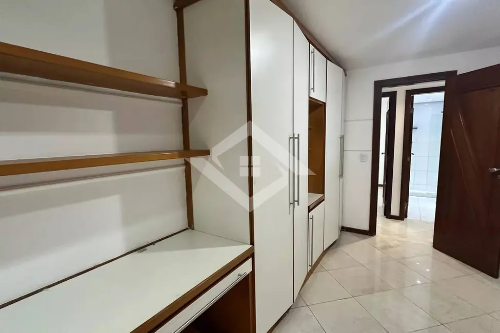 Foto 4 de Apartamento com 3 quartos à venda, 98m2 em Recreio dos Bandeirantes, Rio De Janeiro - RJ