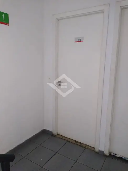 Foto 3 de Apartamento com 2 quartos para alugar, 42m2 em Campo Grande, Rio De Janeiro - RJ