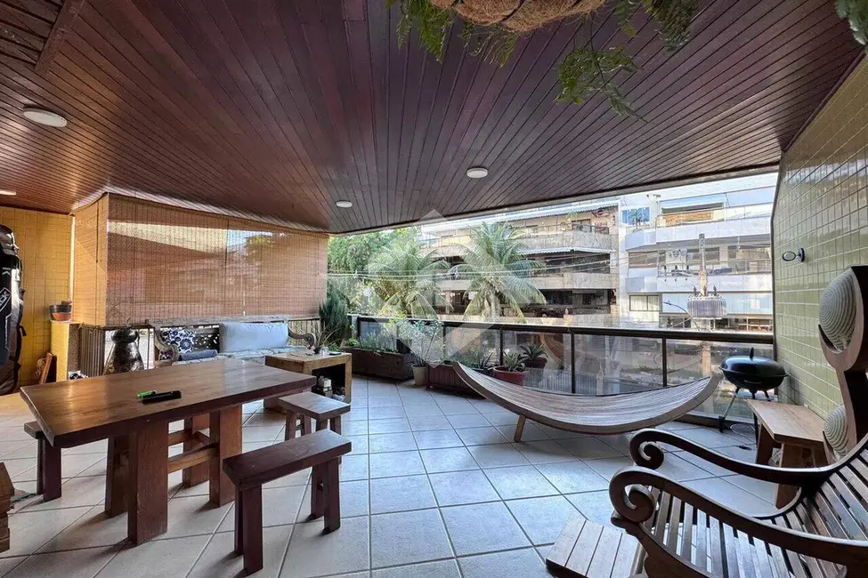 Foto 2 de Apartamento com 3 quartos à venda, 118m2 em Recreio dos Bandeirantes, Rio De Janeiro - RJ