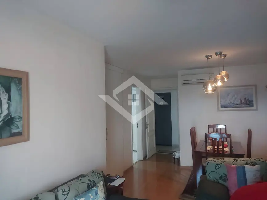 Foto 2 de Apartamento com 3 quartos à venda, 100m2 em Icaraí, Niteroi - RJ