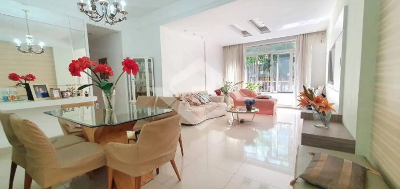 Foto 1 de Apartamento com 3 quartos à venda, 130m2 em Copacabana, Rio De Janeiro - RJ