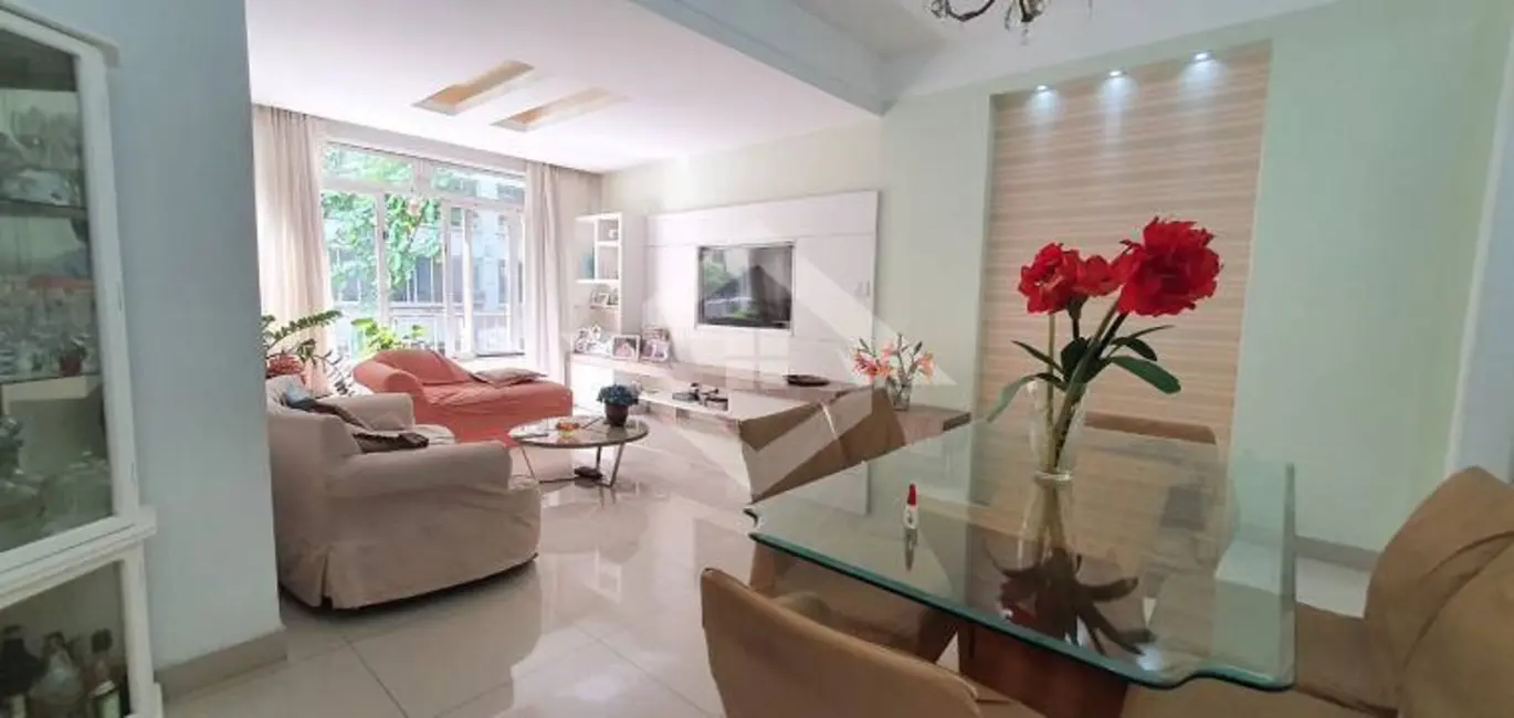 Foto 2 de Apartamento com 3 quartos à venda, 130m2 em Copacabana, Rio De Janeiro - RJ