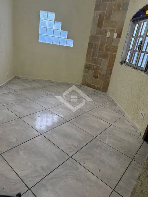 Casa com 3 quartos à venda, 100m2 em Centro, Sao Goncalo - RJ - imagem 7 Foto 7 de Casa com 3 quartos à venda, 100m2 em Centro, Sao Goncalo - RJ