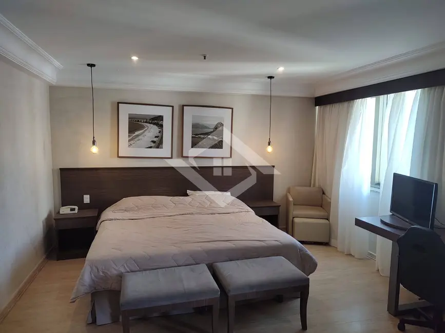 Loft / Flat com 2 quartos à venda, 66m2 em Barra da Tijuca, Rio De Janeiro - RJ - imagem 2 Foto 2 de Loft / Flat com 2 quartos à venda, 66m2 em Barra da Tijuca, Rio De Janeiro - RJ