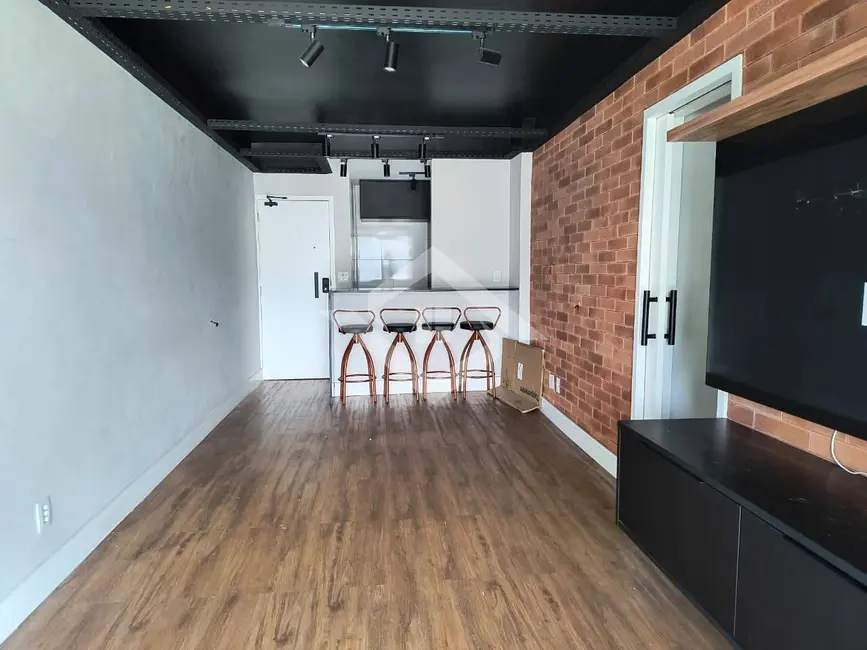 Foto 1 de Apartamento com 3 quartos para alugar, 100m2 em Barra da Tijuca, Rio De Janeiro - RJ