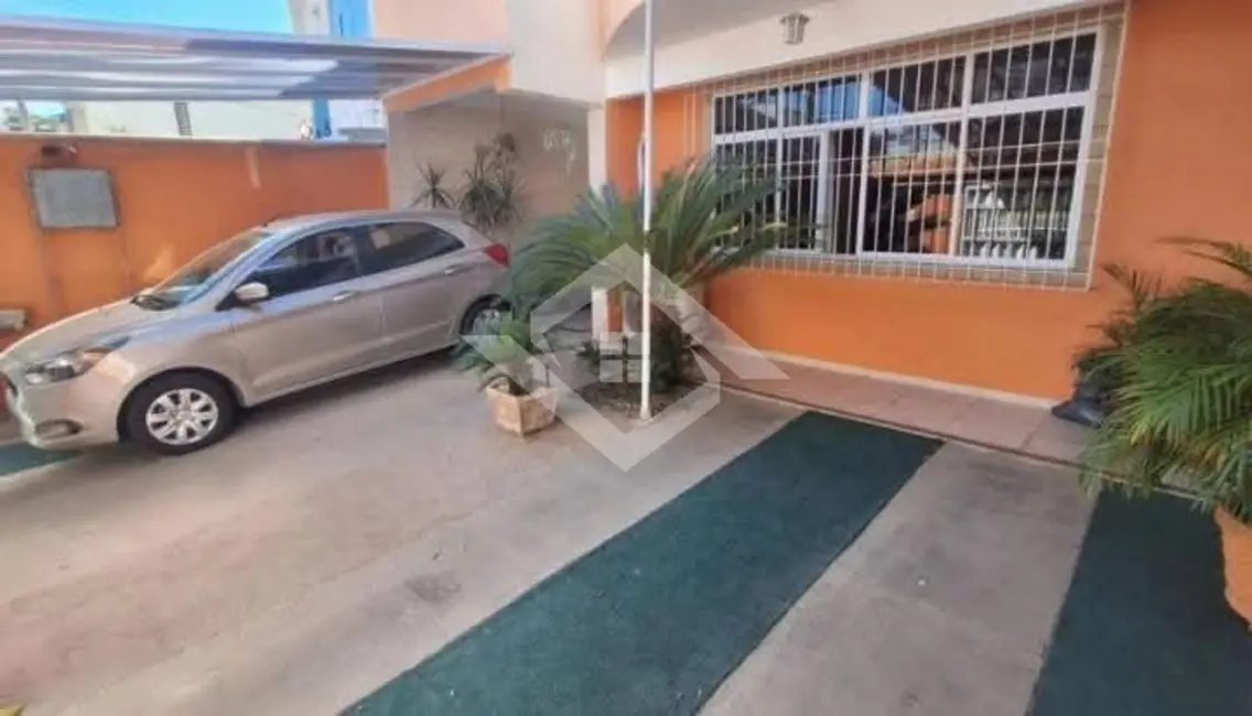 Casa com 3 quartos à venda, 260m2 em Vila da Penha, Rio De Janeiro - RJ - imagem 3 Foto 3 de Casa com 3 quartos à venda, 260m2 em Vila da Penha, Rio De Janeiro - RJ