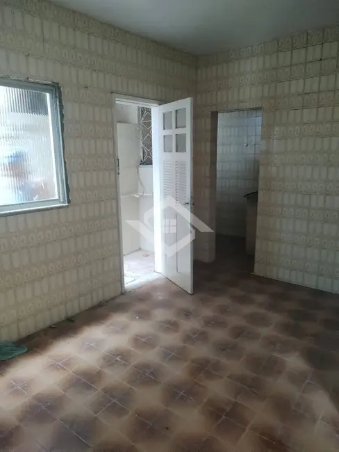 Casa com 2 quartos para alugar, 50m2 em Fonseca, Niteroi - RJ - imagem 3 Foto 3 de Casa com 2 quartos para alugar, 50m2 em Fonseca, Niteroi - RJ