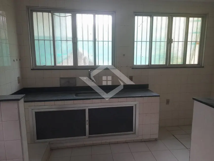 Casa com 3 quartos à venda, 200m2 em Moquetá, Nova Iguacu - RJ - imagem 9 Foto 9 de Casa com 3 quartos à venda, 200m2 em Moquetá, Nova Iguacu - RJ