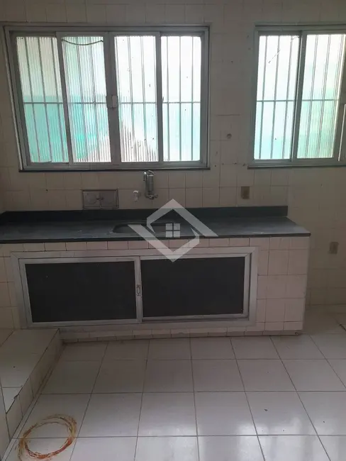 Casa com 3 quartos à venda, 200m2 em Moquetá, Nova Iguacu - RJ - imagem 8 Foto 8 de Casa com 3 quartos à venda, 200m2 em Moquetá, Nova Iguacu - RJ