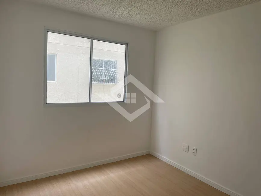 Foto 3 de Apartamento com 2 quartos à venda, 42m2 em Guaratiba, Rio De Janeiro - RJ