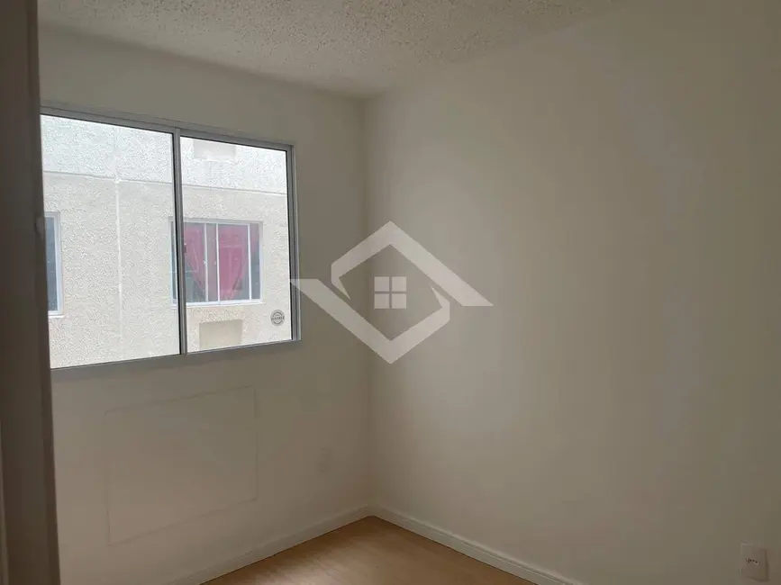 Foto 1 de Apartamento com 2 quartos à venda, 42m2 em Guaratiba, Rio De Janeiro - RJ