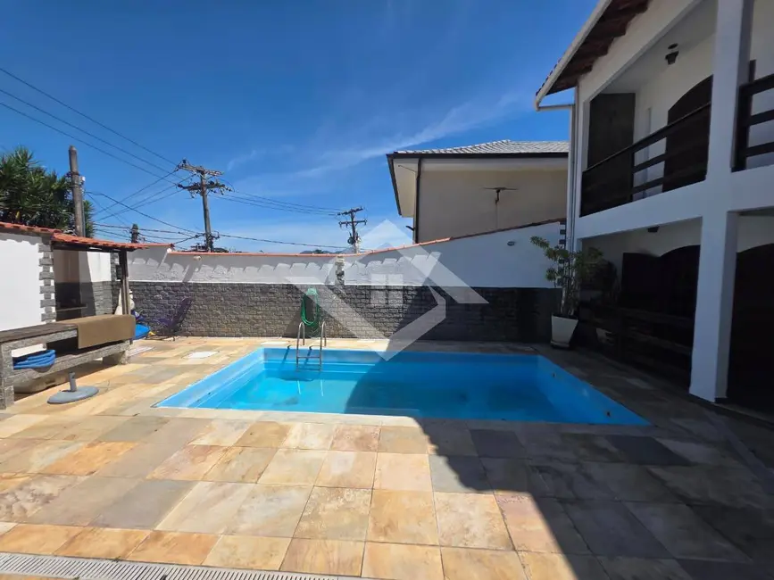 Foto 2 de Casa com 3 quartos à venda, 300m2 em Freguesia (Jacarepaguá), Rio De Janeiro - RJ