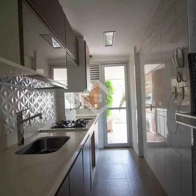 Apartamento com 3 quartos à venda, 236m2 em Recreio dos Bandeirantes, Rio De Janeiro - RJ - imagem 4 Foto 4 de Apartamento com 3 quartos à venda, 236m2 em Recreio dos Bandeirantes, Rio De Janeiro - RJ