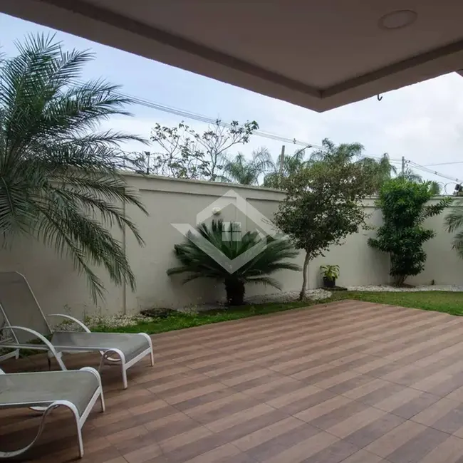 Apartamento com 3 quartos à venda, 236m2 em Recreio dos Bandeirantes, Rio De Janeiro - RJ - imagem 8 Foto 8 de Apartamento com 3 quartos à venda, 236m2 em Recreio dos Bandeirantes, Rio De Janeiro - RJ