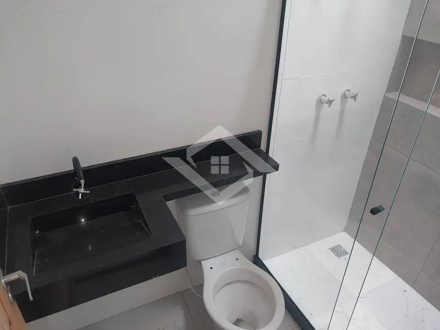 Foto 9 de Casa de Condomínio com 3 quartos para alugar, 120m2 em Guaratiba, Rio De Janeiro - RJ