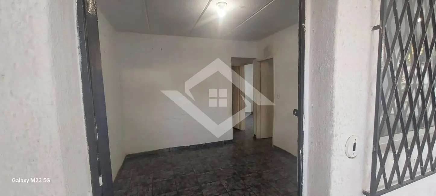 Casa com 3 quartos à venda, 150m2 em Senador Vasconcelos, Rio De Janeiro - RJ - imagem 3 Foto 3 de Casa com 3 quartos à venda, 150m2 em Senador Vasconcelos, Rio De Janeiro - RJ