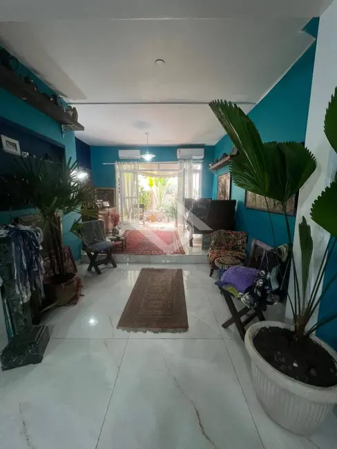 Foto 4 de Apartamento com 3 quartos à venda, 100m2 em Copacabana, Rio De Janeiro - RJ