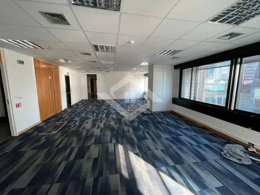 Foto 3 de Sala Comercial para alugar, 226m2 em Centro, Rio De Janeiro - RJ