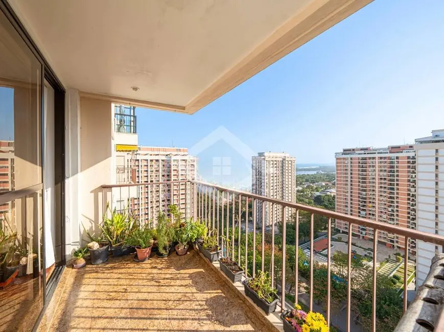 Foto 1 de Apartamento com 3 quartos à venda, 111m2 em Barra da Tijuca, Rio De Janeiro - RJ