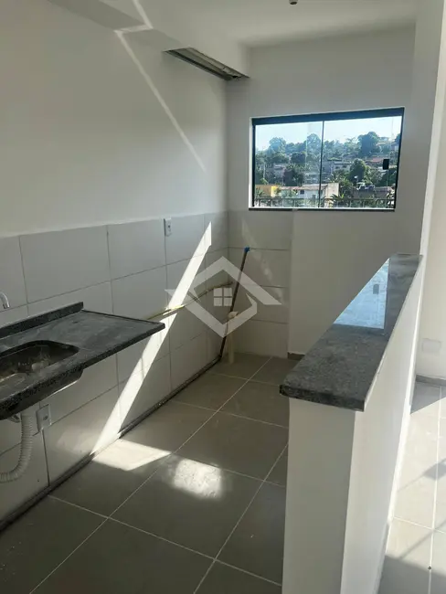 Foto 9 de Apartamento com 2 quartos à venda, 45m2 em Laranjal, Sao Goncalo - RJ