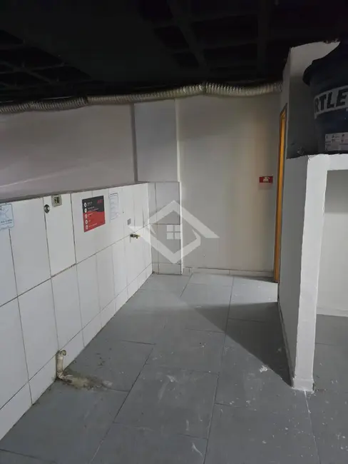 Loja para alugar, 70m2 em Campo Grande, Rio De Janeiro - RJ - imagem 4 Foto 4 de Loja para alugar, 70m2 em Campo Grande, Rio De Janeiro - RJ