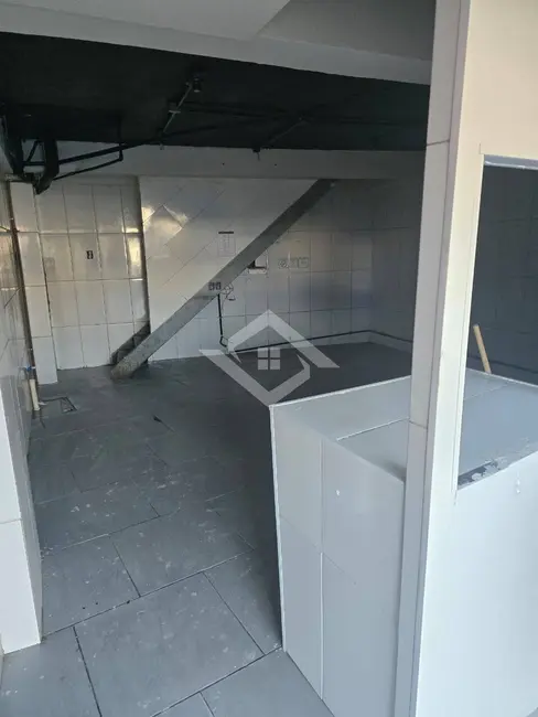 Loja para alugar, 70m2 em Campo Grande, Rio De Janeiro - RJ - imagem 2 Foto 2 de Loja para alugar, 70m2 em Campo Grande, Rio De Janeiro - RJ