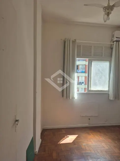 Foto 3 de Apartamento com 1 quarto à venda, 35m2 em Copacabana, Rio De Janeiro - RJ