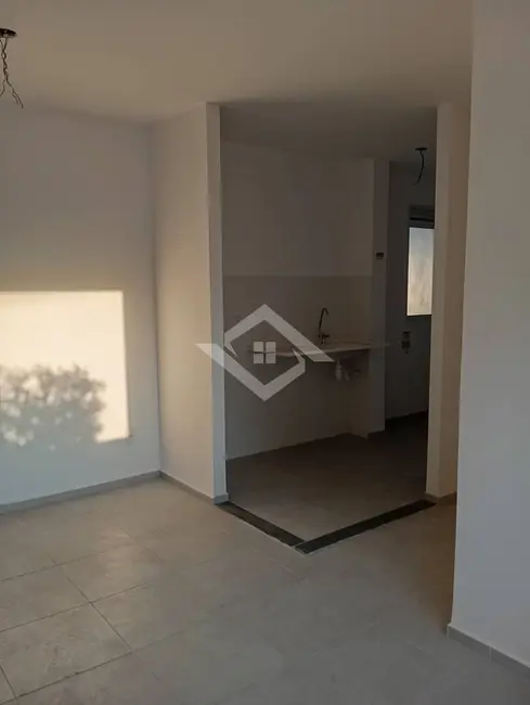 Foto 3 de Apartamento com 2 quartos à venda e para alugar, 44m2 em Guaratiba, Rio De Janeiro - RJ
