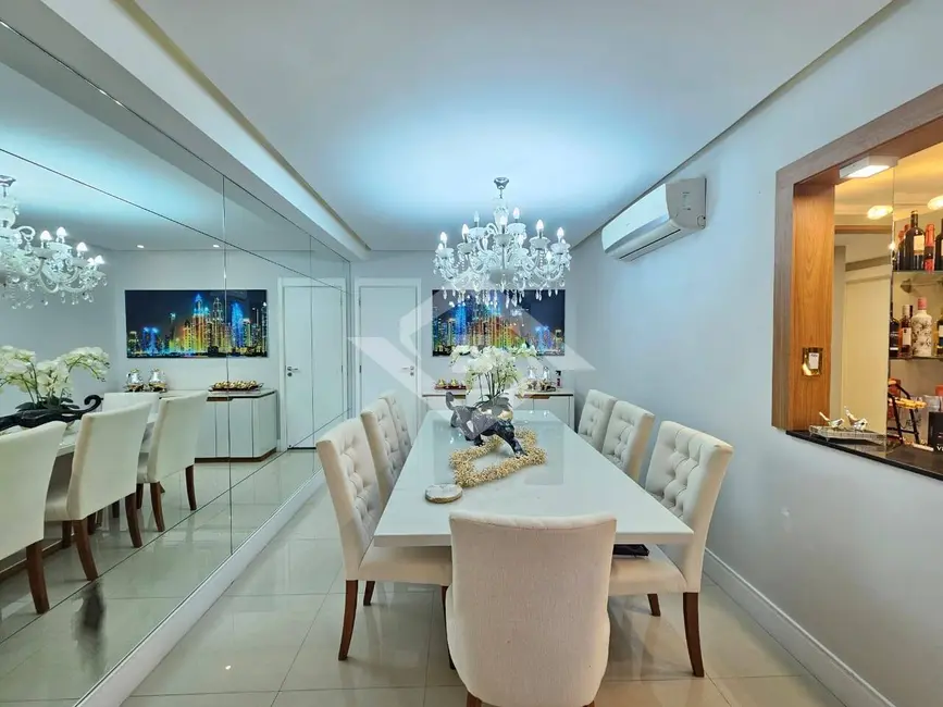 Foto 4 de Apartamento com 3 quartos à venda, 145m2 em Rio De Janeiro - RJ