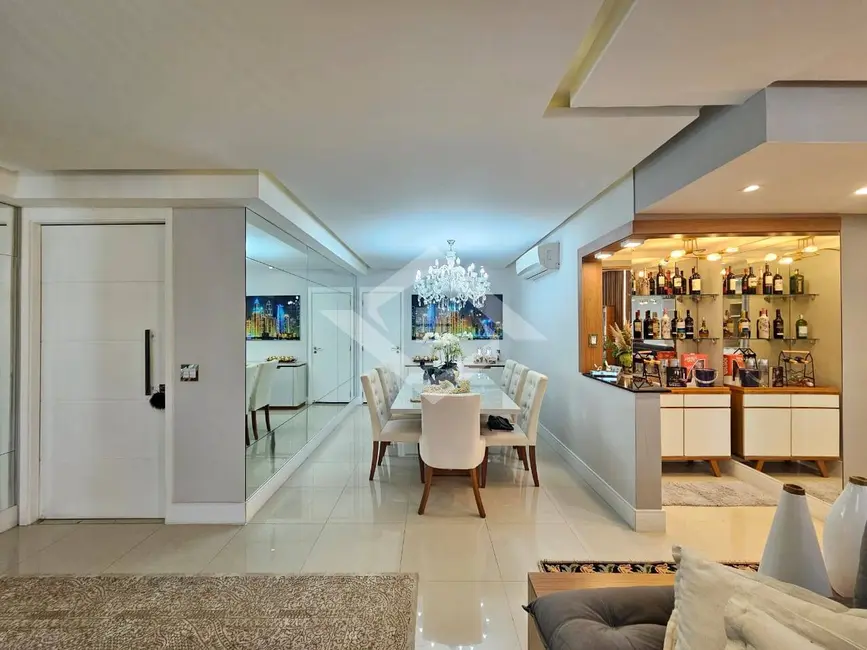 Foto 8 de Apartamento com 3 quartos à venda, 145m2 em Rio De Janeiro - RJ